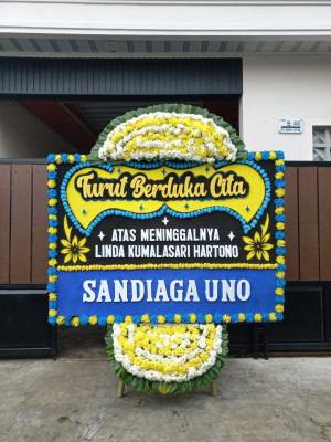 Papan Bunga Duka di Gane Timur