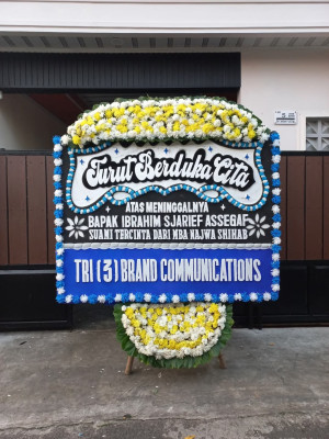 Papan Bunga Duka di Gane Timur